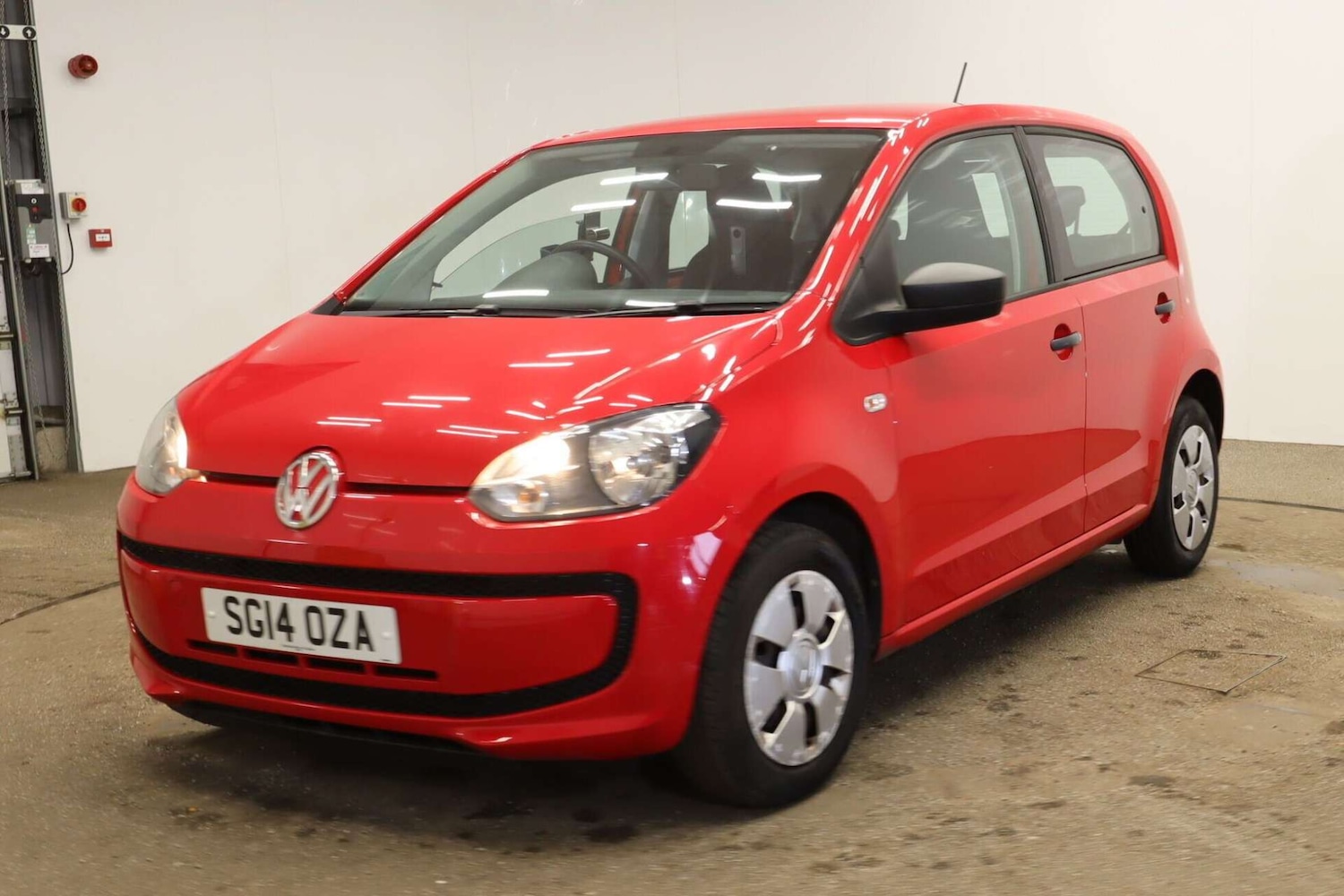 Used Volkswagen up! 2014 for sale - 76362933: Photo 1