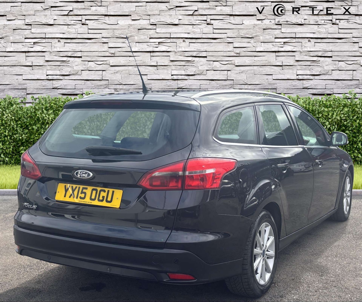 Used Ford Focus 2015 for sale - 76362931: Photo 9