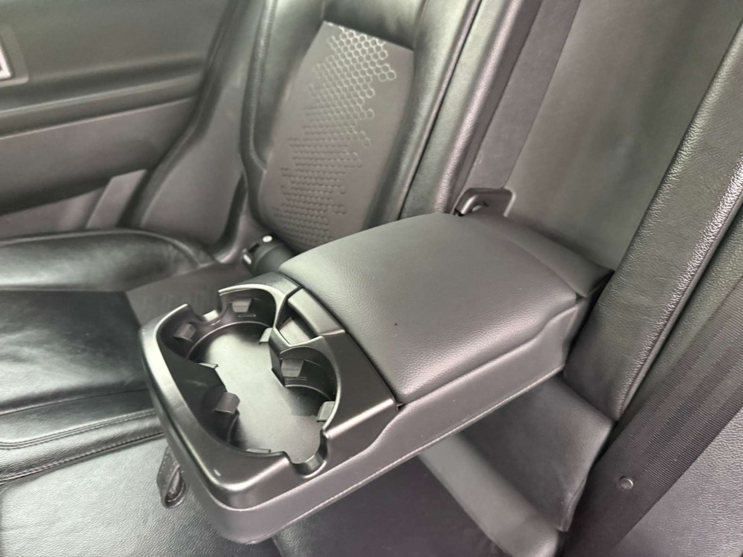 Used Land Rover Discovery Sport 2017 for sale - 76362937: Photo 22