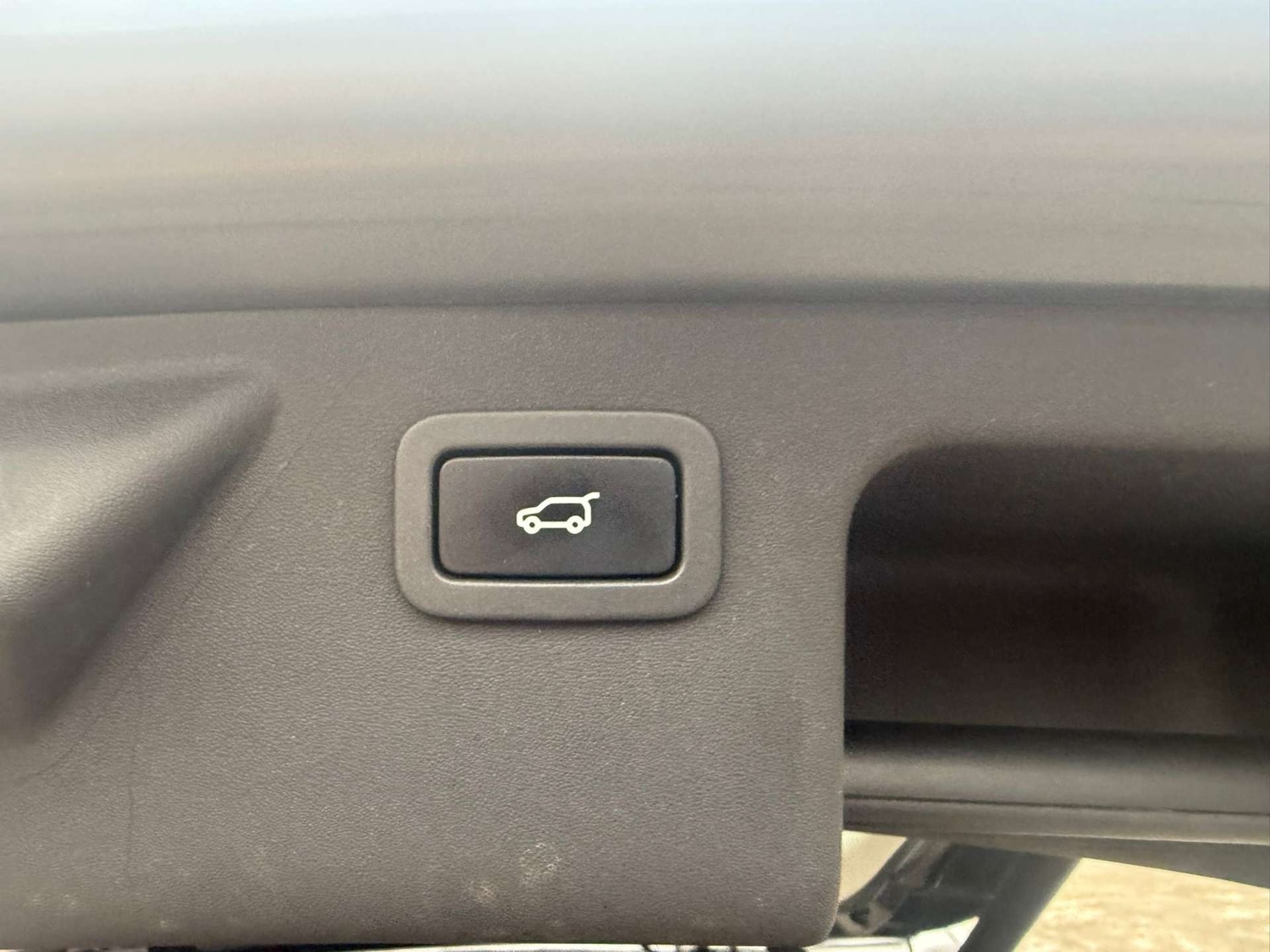 Used Land Rover Discovery Sport 2017 for sale - 76362937: Photo 29