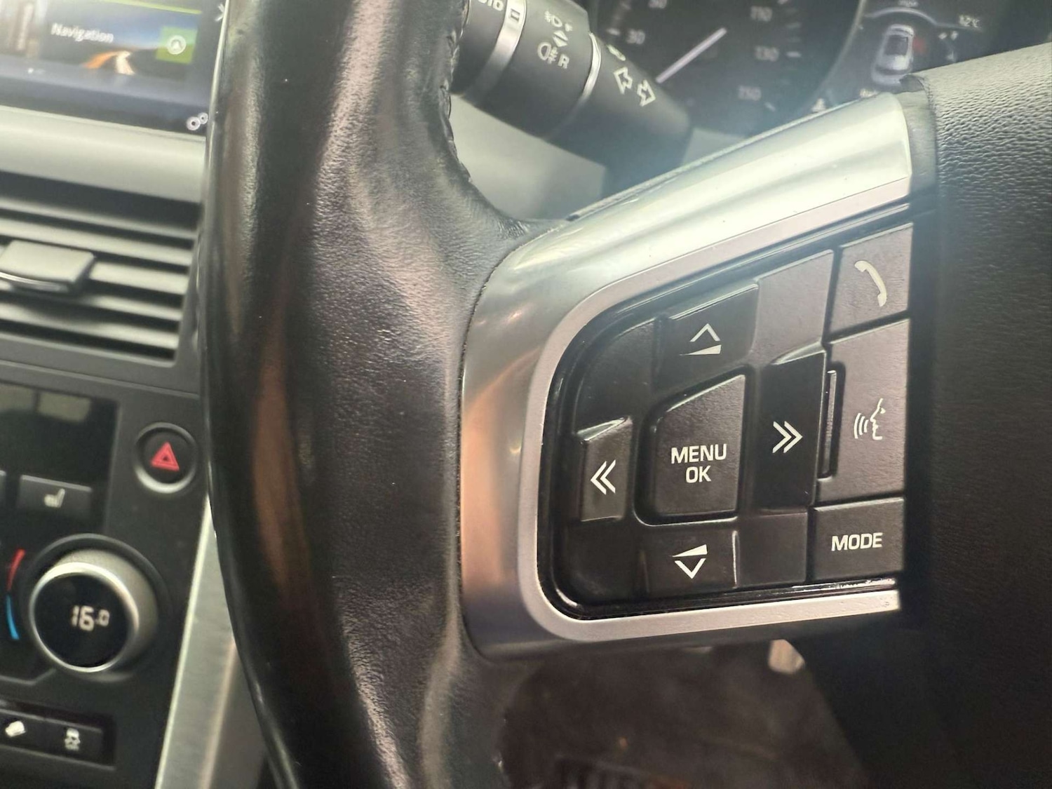 Used Land Rover Discovery Sport 2017 for sale - 76362937: Photo 42