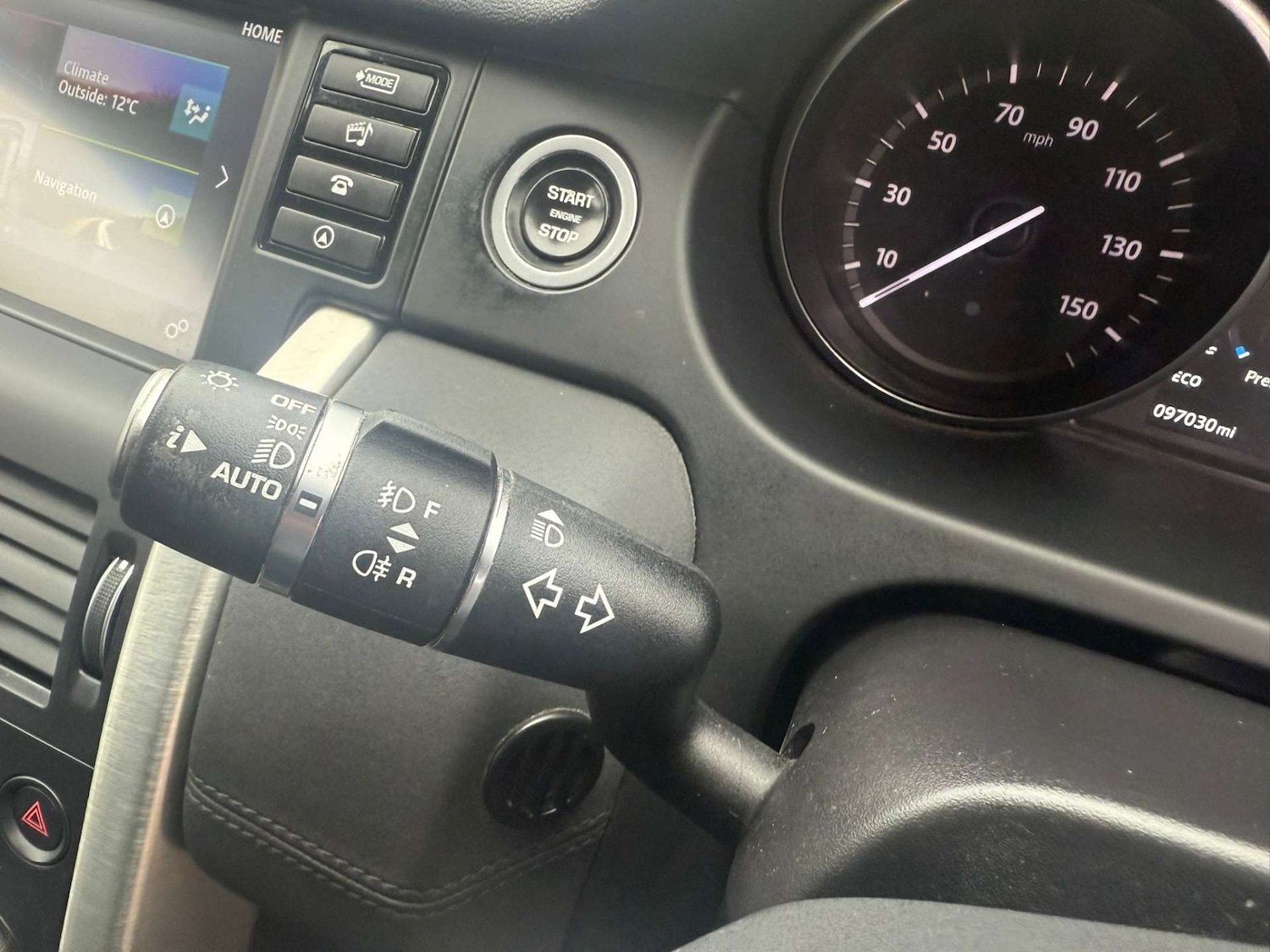 Used Land Rover Discovery Sport 2017 for sale - 76362937: Photo 45