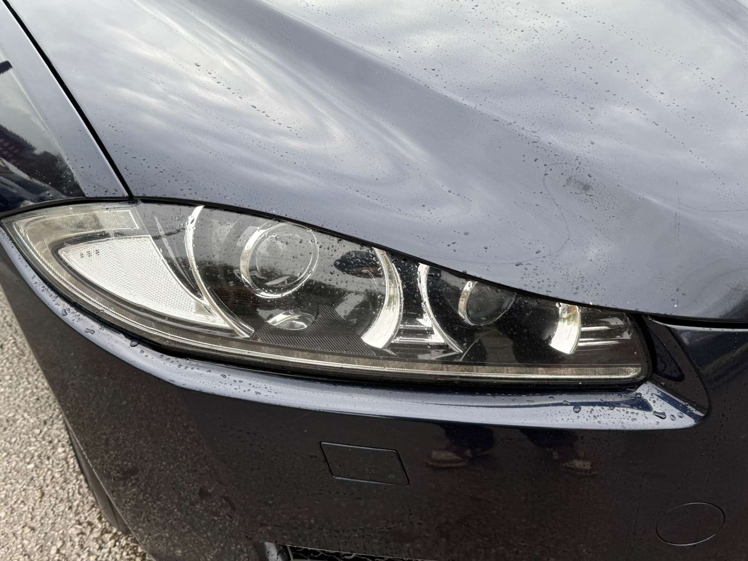 Used Jaguar XF 2011 for sale - 76362935: Photo 9