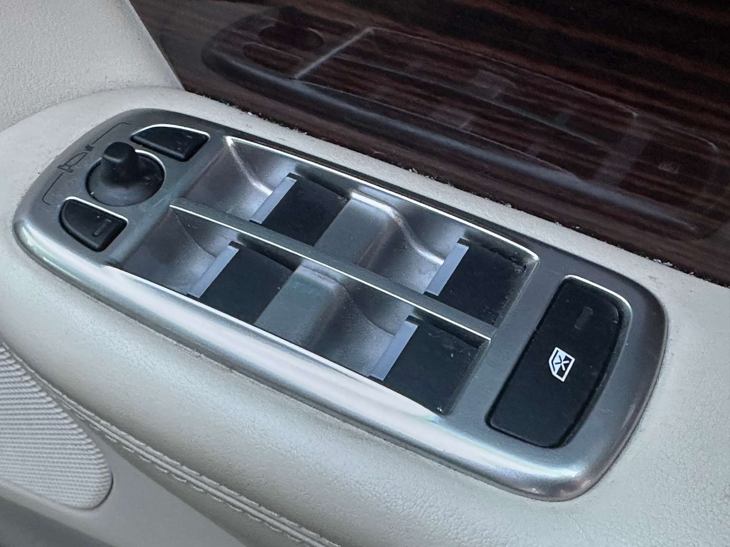 Used Jaguar XF 2014 for sale - 76601318: Photo 19