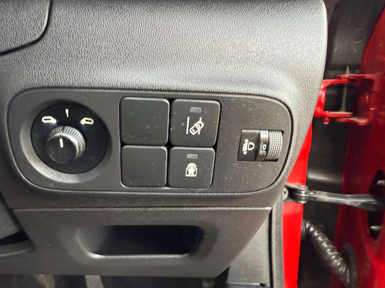 Used Citroen C3 2017 for sale - 76362936: Photo 30