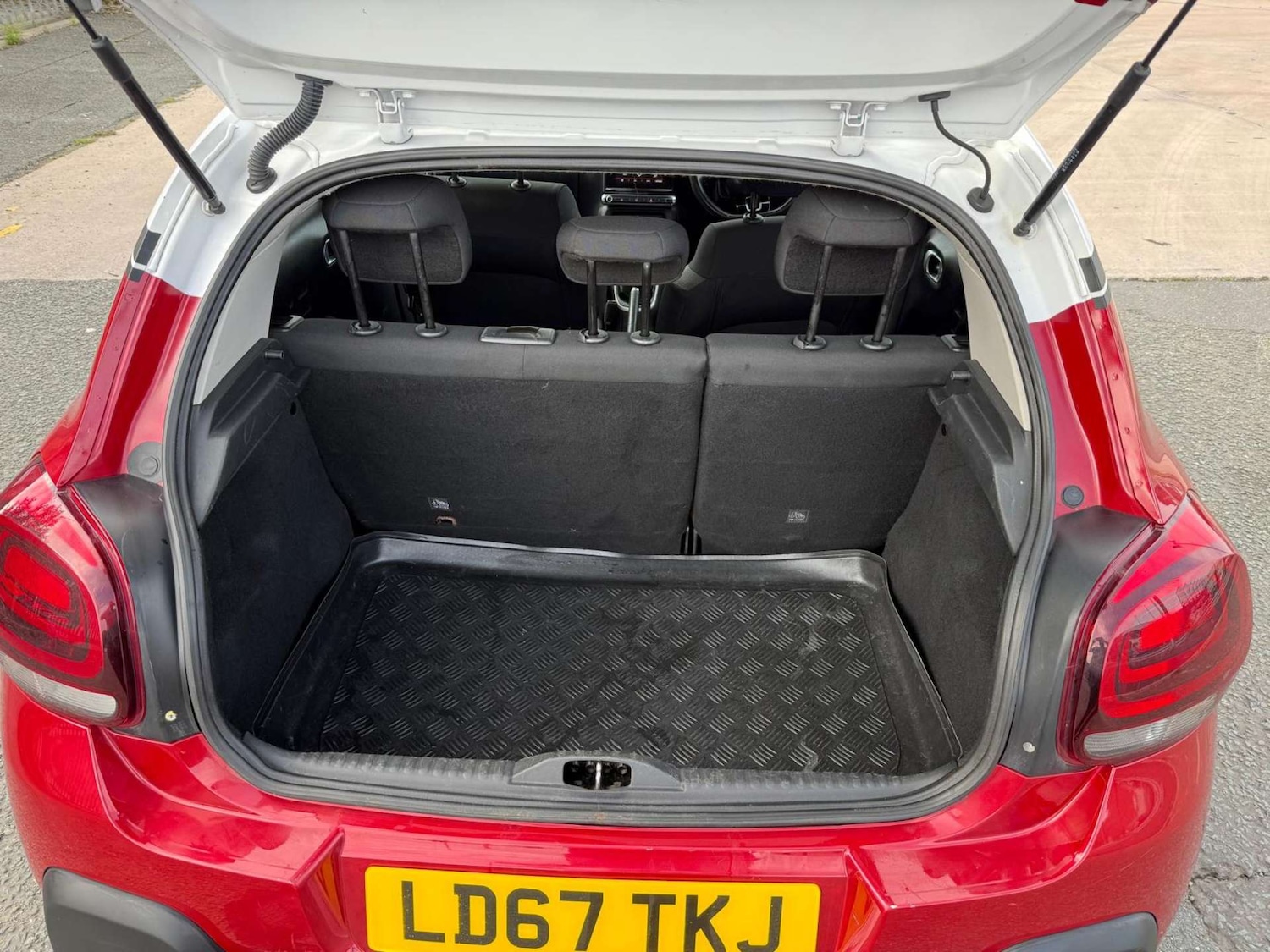 Used Citroen C3 2017 for sale - 76362936: Photo 43