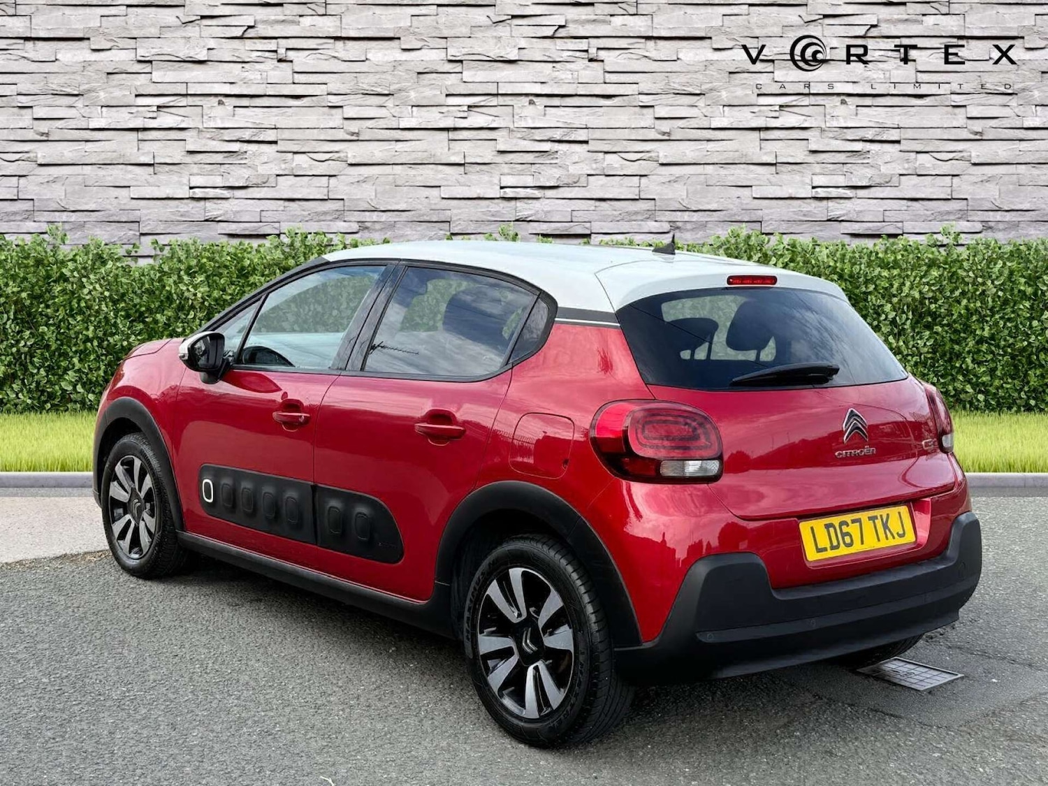 Used Citroen C3 2017 for sale - 76362936: Photo 6
