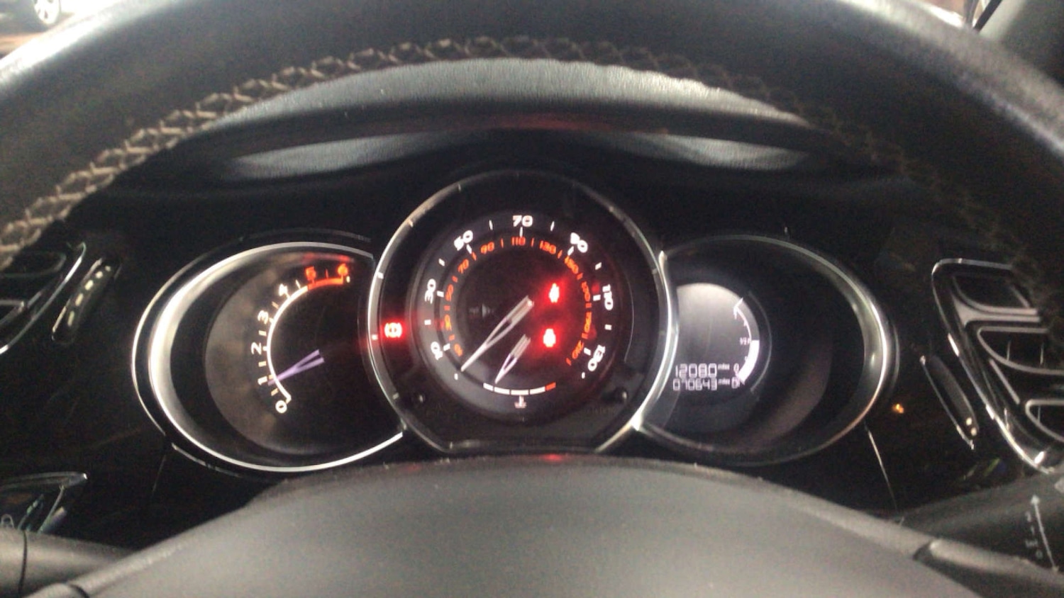 Used DS Automobiles DS 3 2016 for sale - 76362925: Photo 11