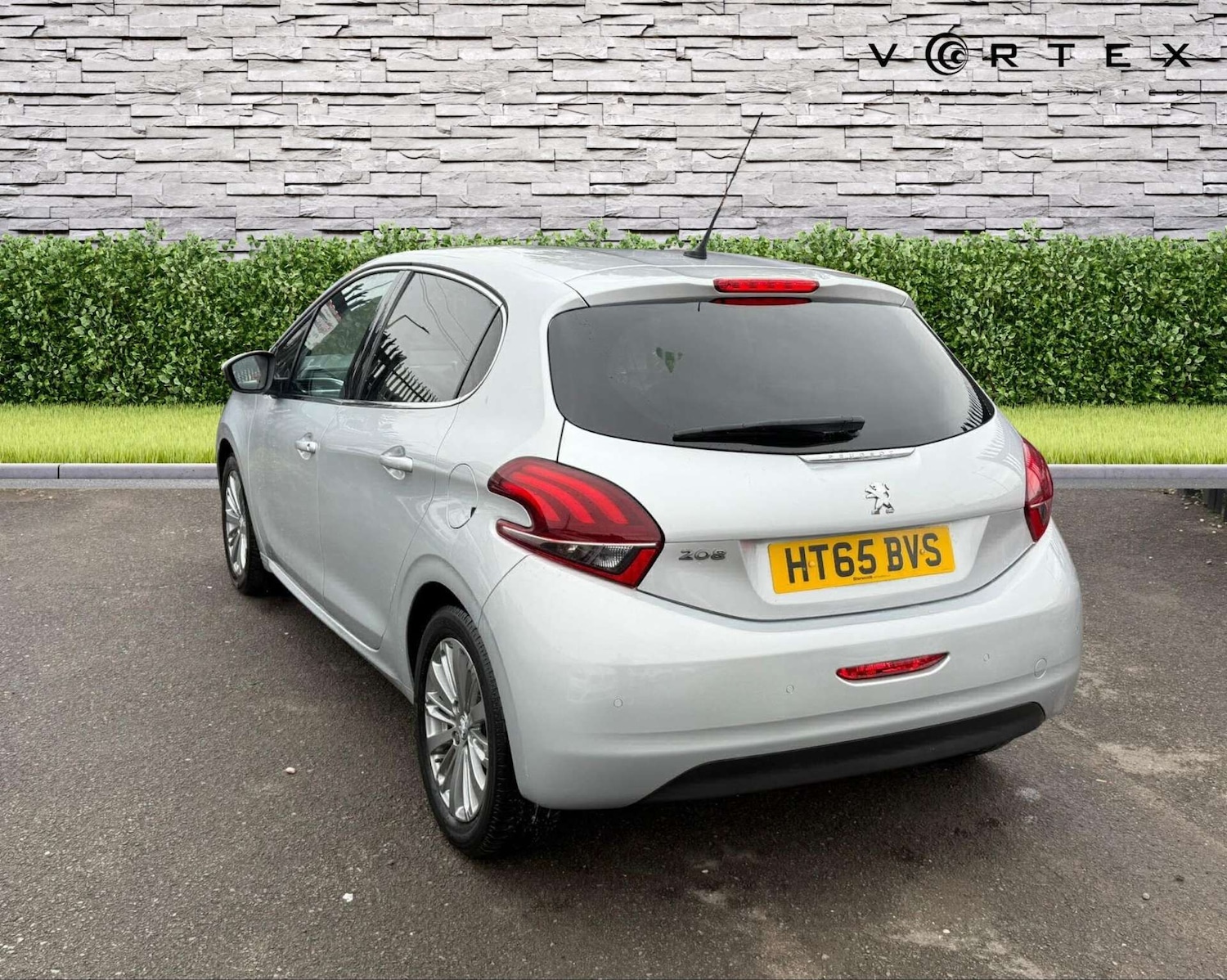 Used Peugeot 208 2016 for sale - 76362923: Photo 6