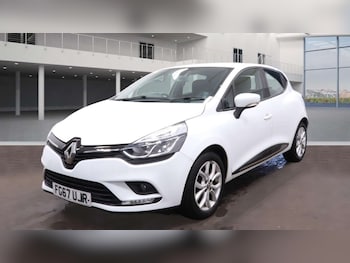 Used Renault Clio 2017 for sale - 76451737: Photo