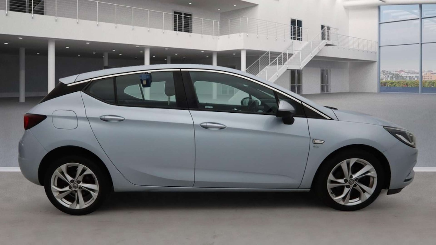 Used Vauxhall Astra 2016 for sale - 76449792: Photo 3