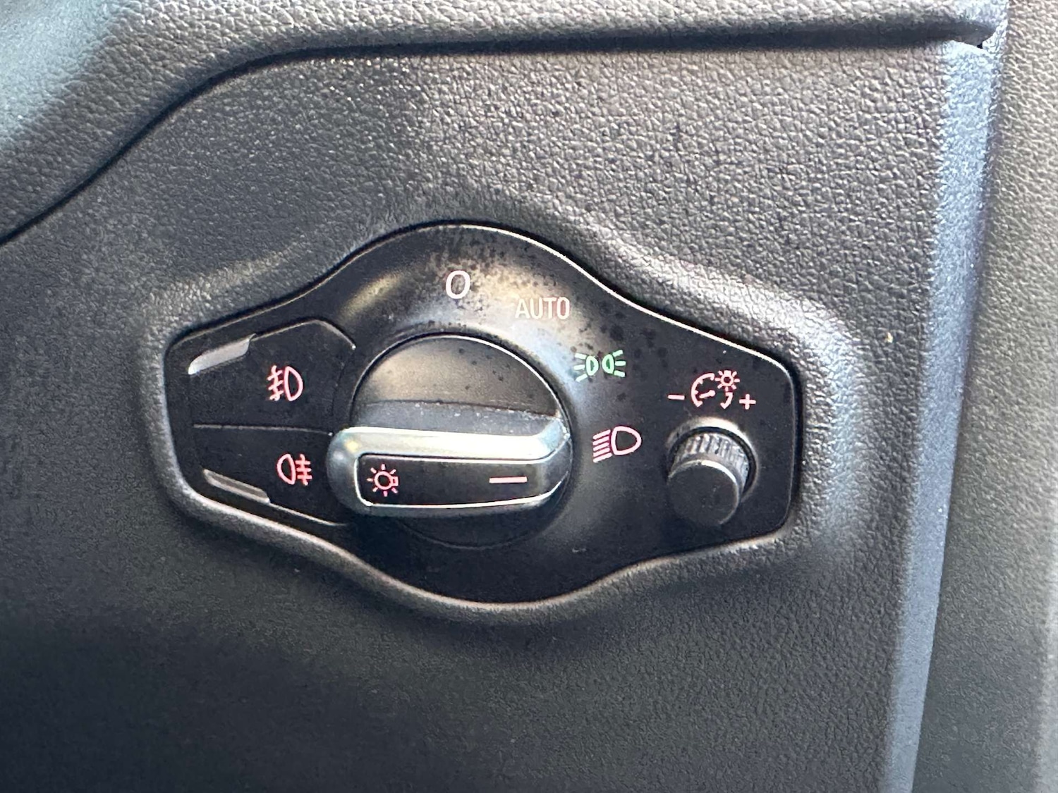 Used Audi Q5 2016 for sale - 77025207: Photo 31