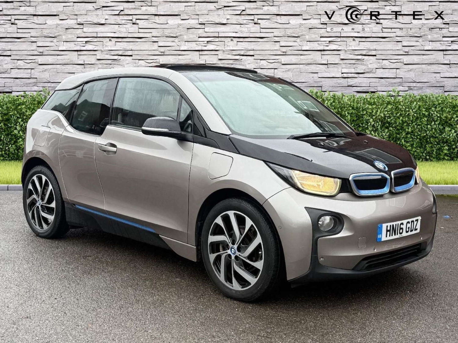 Used BMW i3 2016 for sale - 77096057: Photo 1