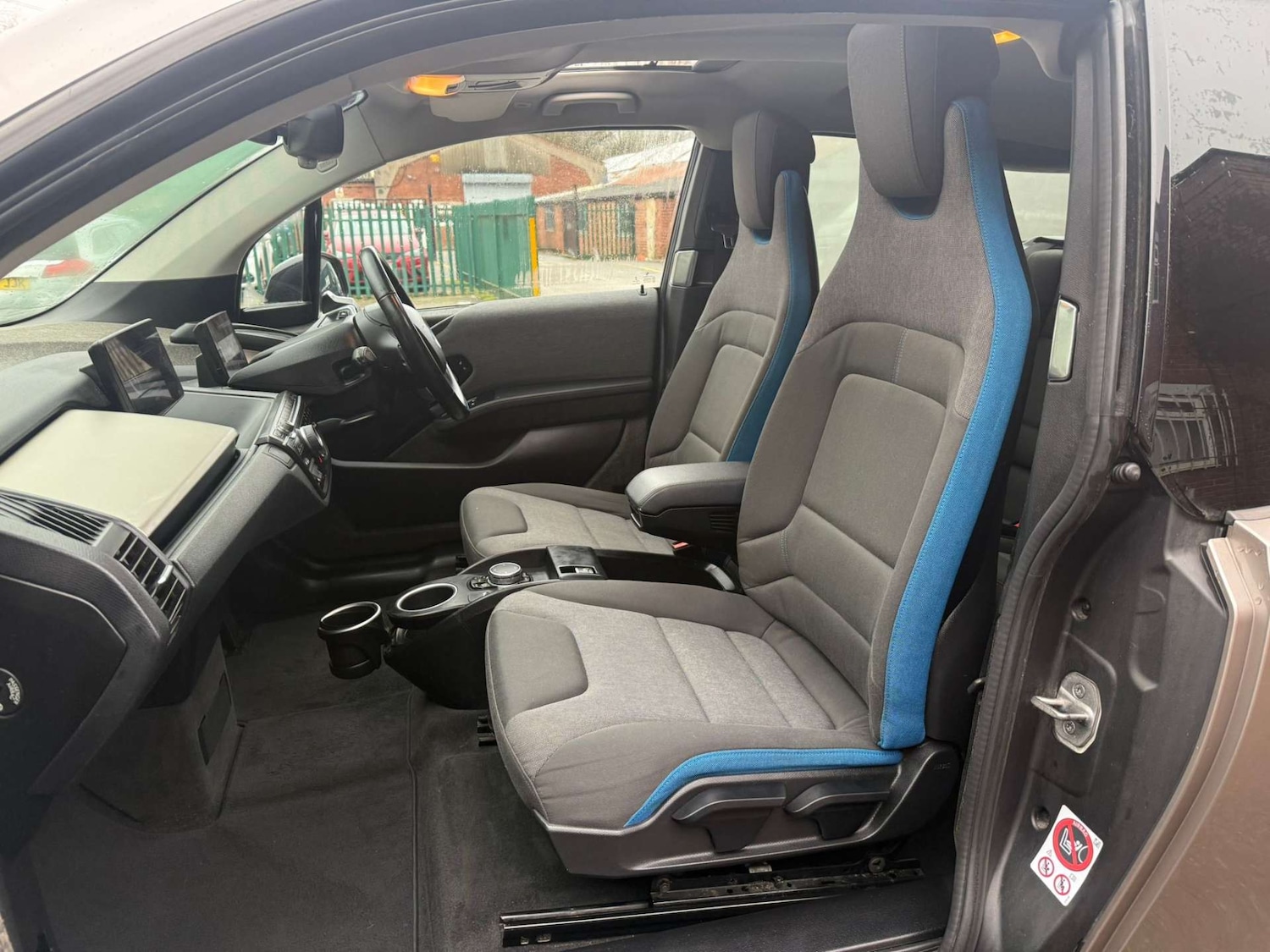 Used BMW i3 2016 for sale - 77096057: Photo 24