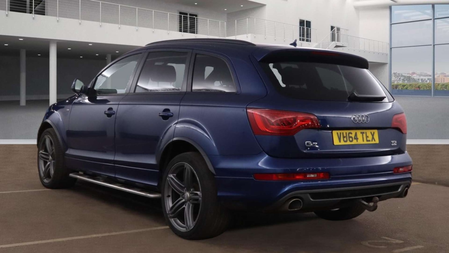 Used Audi Q7 2014 for sale - 77025208: Photo 3