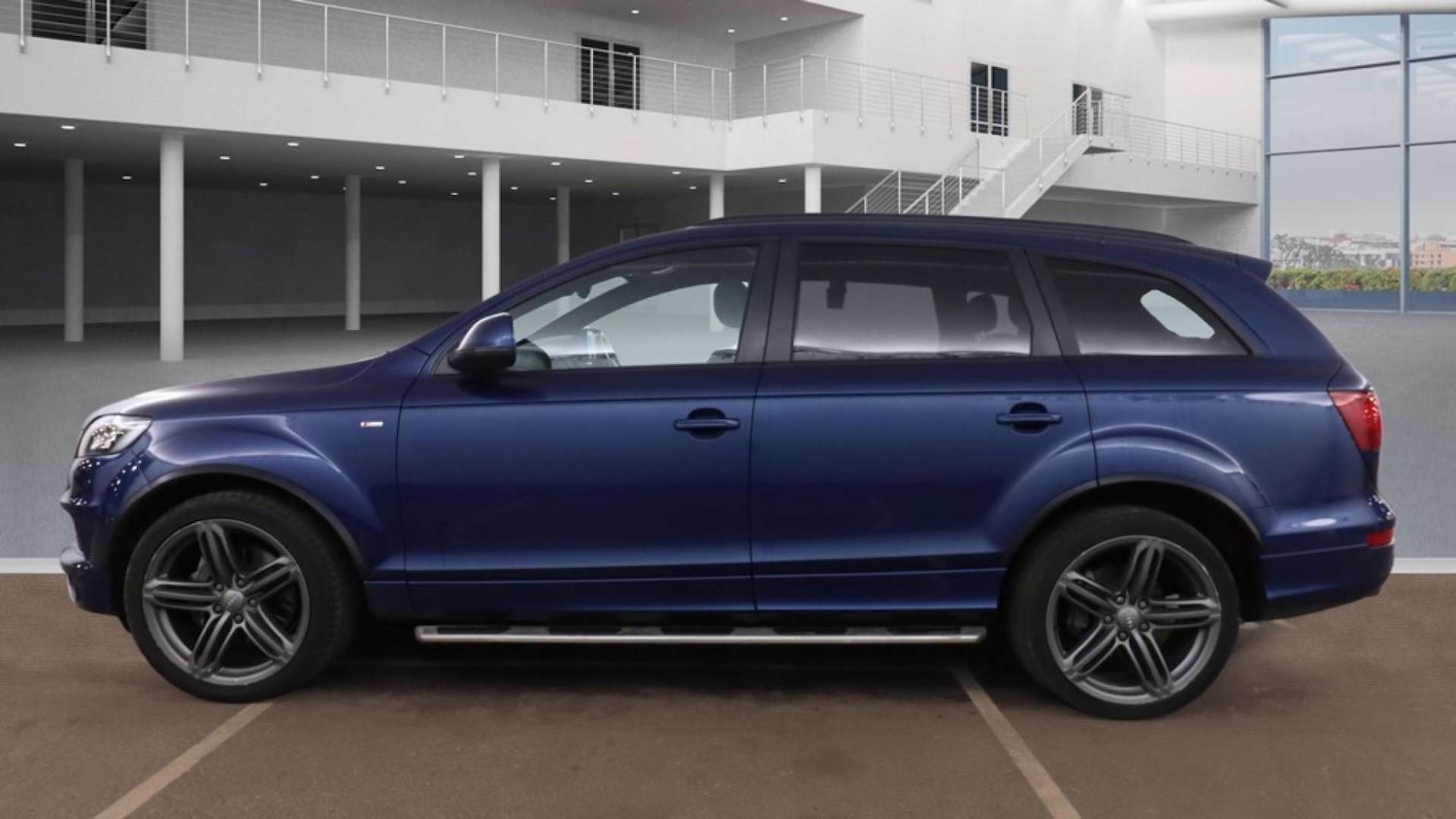 Used Audi Q7 2014 for sale - 77025208: Photo 6