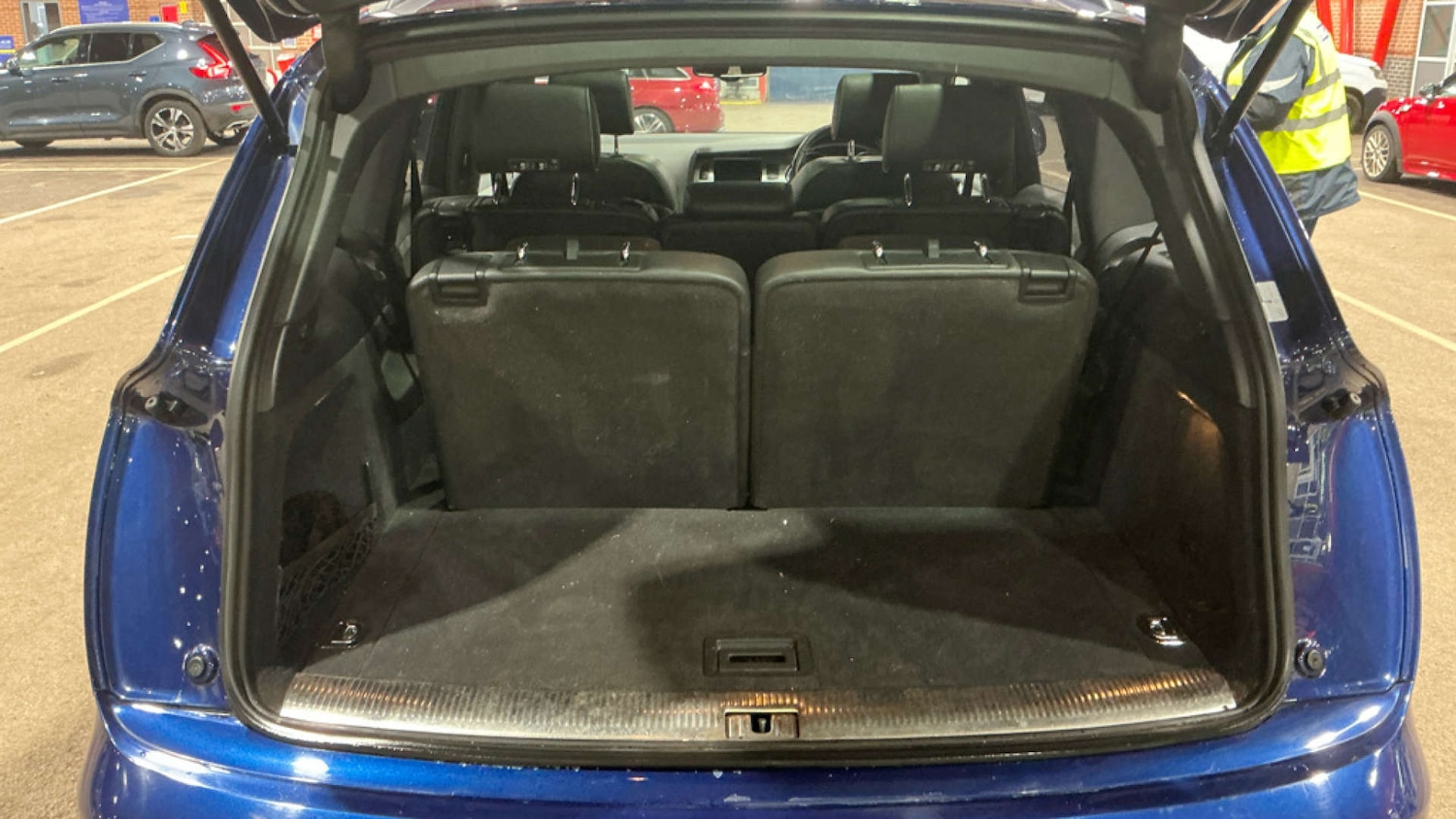 Used Audi Q7 2014 for sale - 77025208: Photo 7