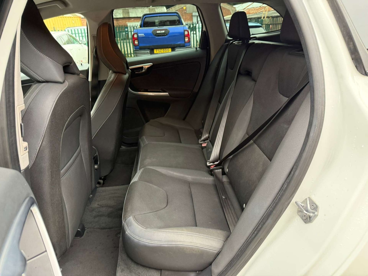 Used Volvo XC60 2014 for sale - 76362958: Photo 24