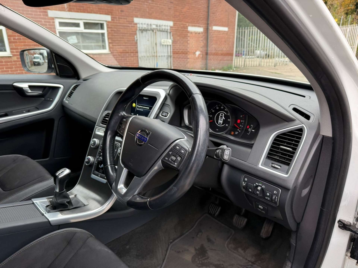Used Volvo XC60 2014 for sale - 76362958: Photo 30