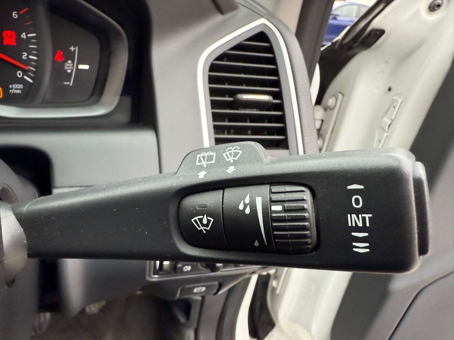 Used Volvo XC60 2014 for sale - 76362958: Photo 37