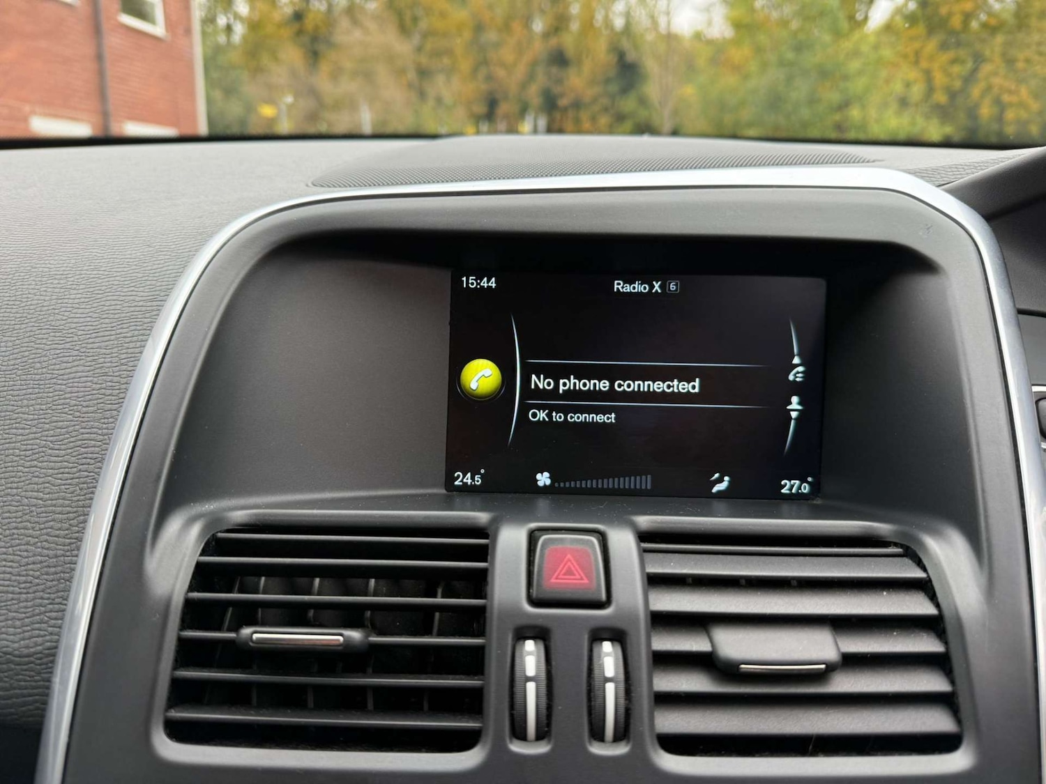 Used Volvo XC60 2014 for sale - 76362958: Photo 43