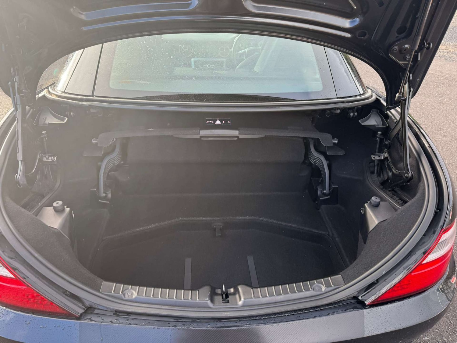 Used Mercedes-Benz SLK 2015 for sale - 76462081: Photo 26