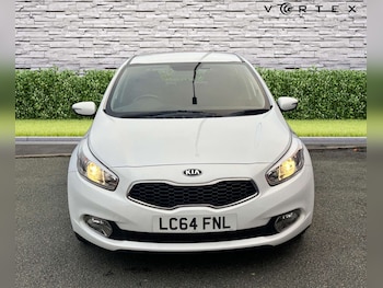 Used Kia Ceed 2014 for sale - 76449809: Photo