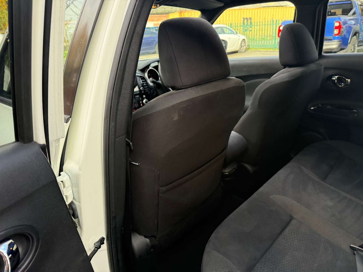 Used Nissan Juke 2015 for sale - 76438954: Photo 25