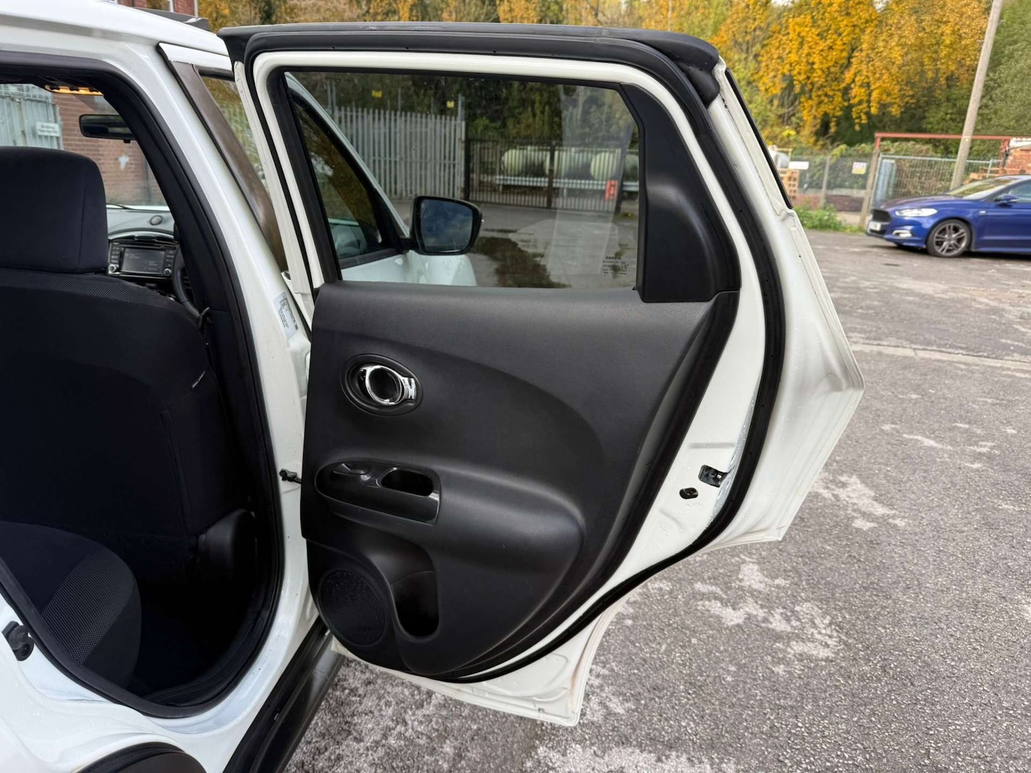 Used Nissan Juke 2015 for sale - 76438954: Photo 32