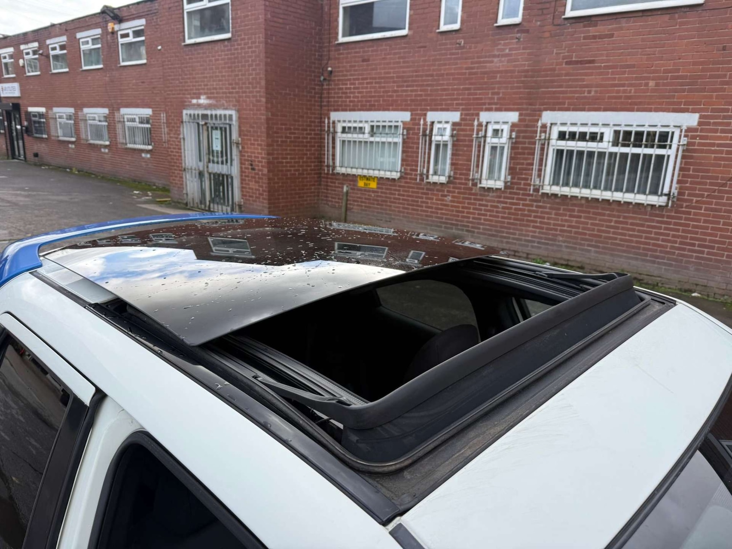 Used Nissan Juke 2015 for sale - 76438954: Photo 54