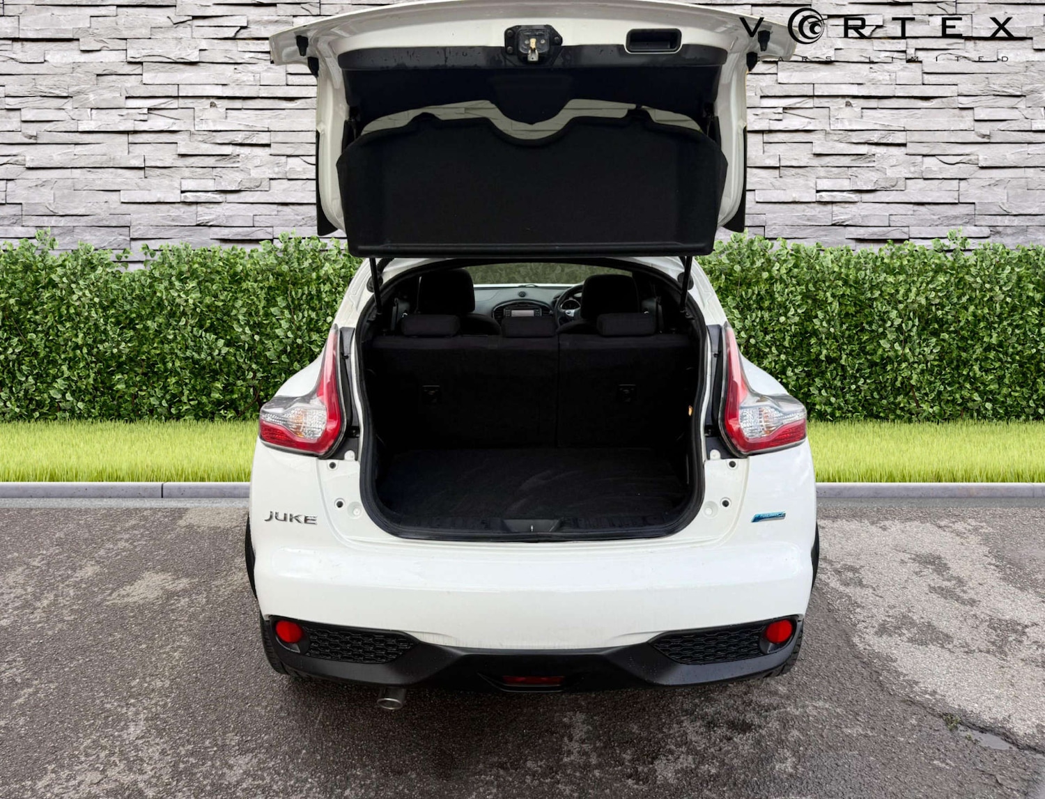 Used Nissan Juke 2015 for sale - 76438954: Photo 7