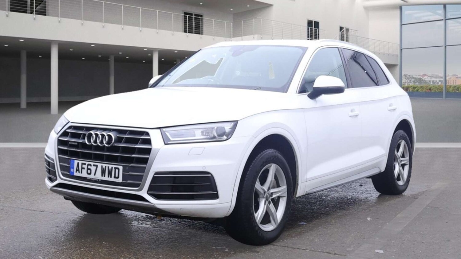 Used Audi Q5 2017 for sale - 76581909: Photo 2