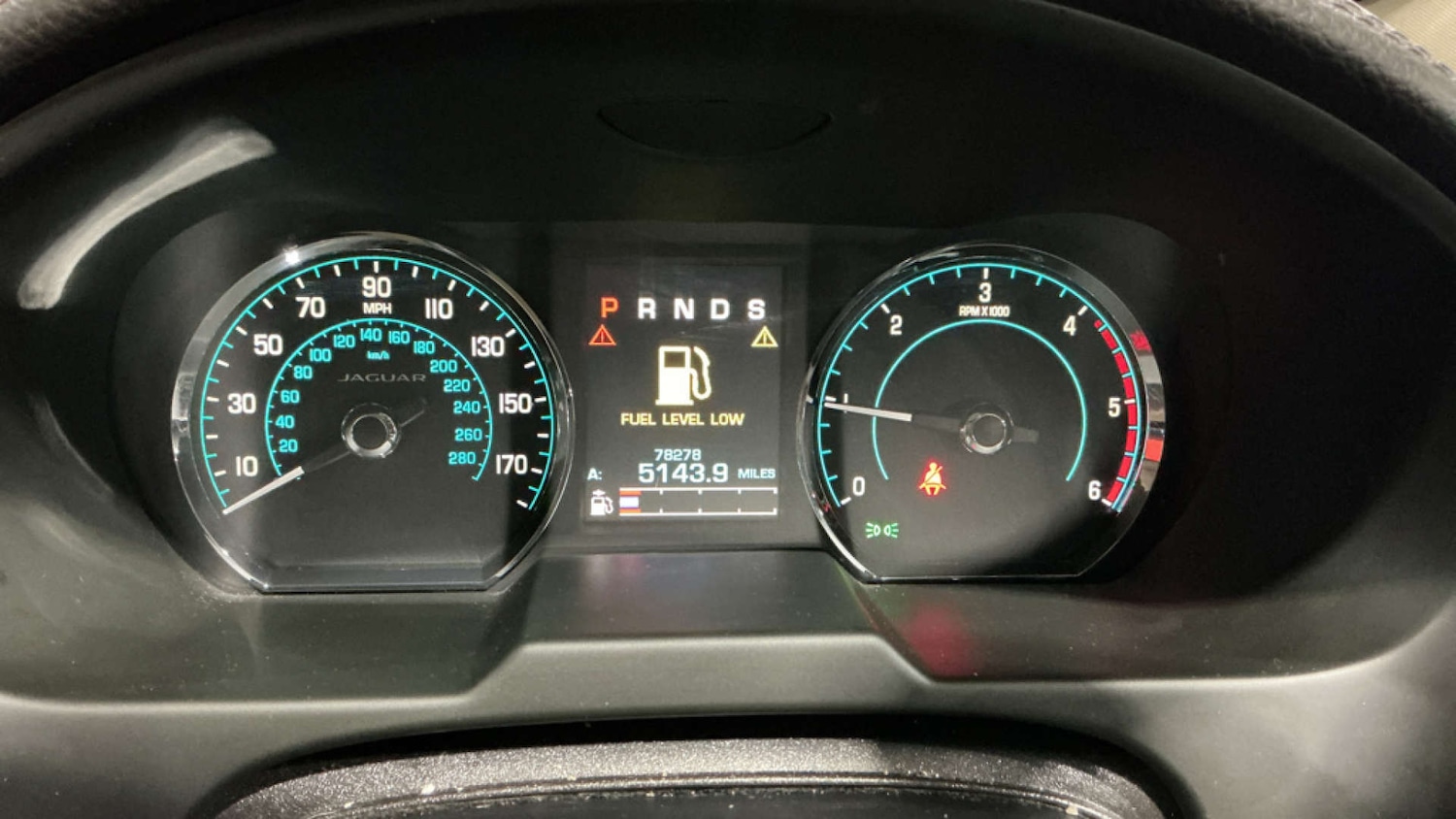 Used Jaguar XF 2014 for sale - 76703590: Photo 9