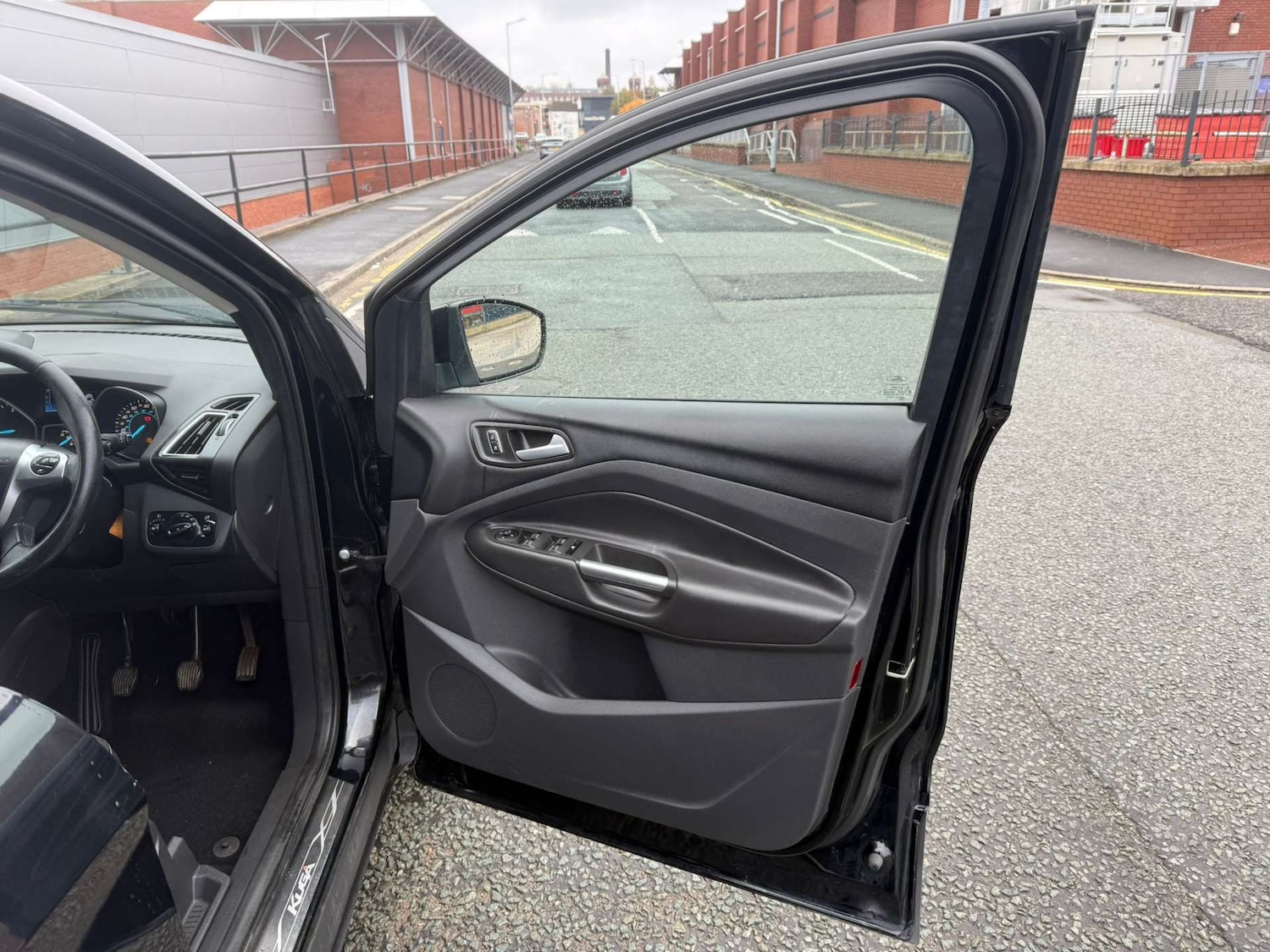 Used Ford Kuga 2016 for sale - 76366162: Photo 37