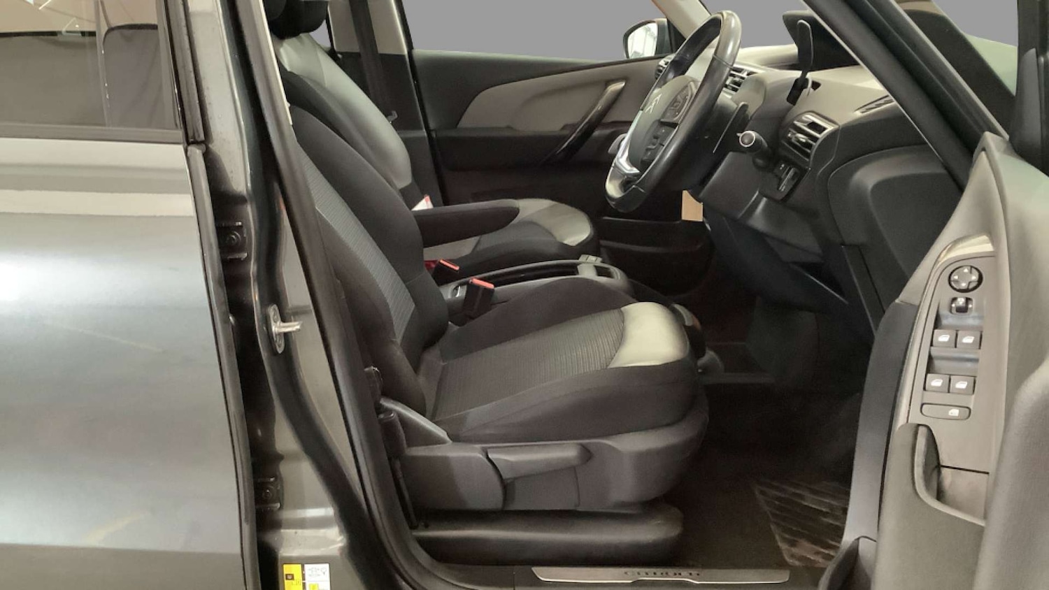 Used Citroen C4 Grand Picasso 2015 for sale - 76666269: Photo 8