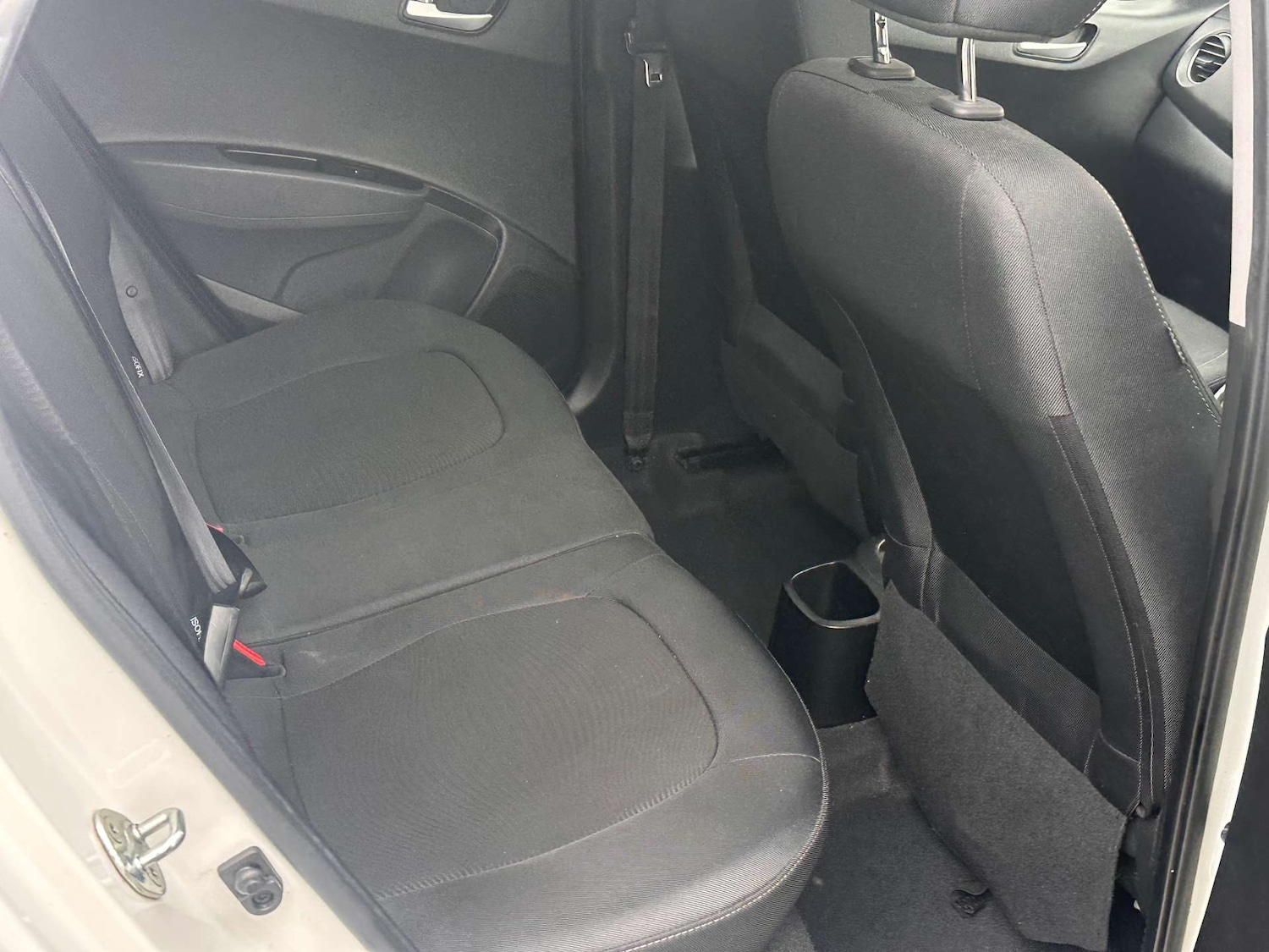 Used Hyundai i10 2017 for sale - 76949871: Photo 18