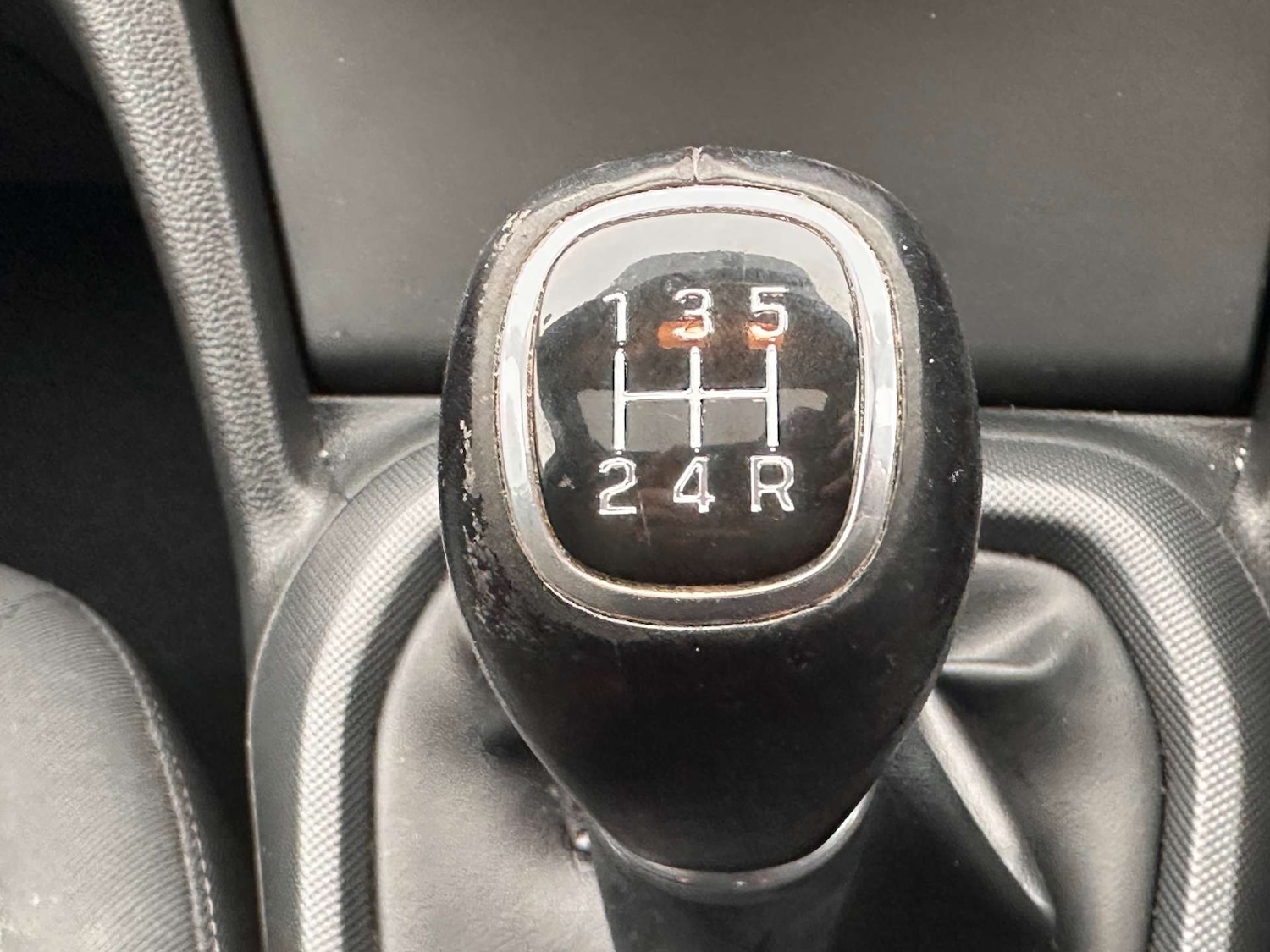 Used Hyundai i10 2017 for sale - 76949871: Photo 26