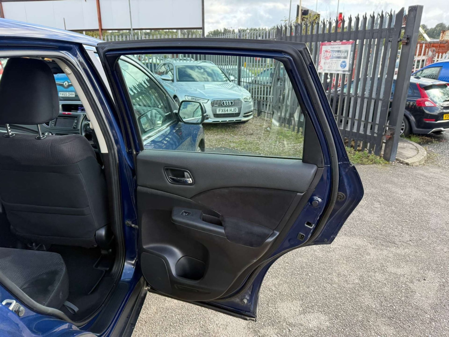 Used Honda CR-V 2013 for sale - 76362901: Photo 34