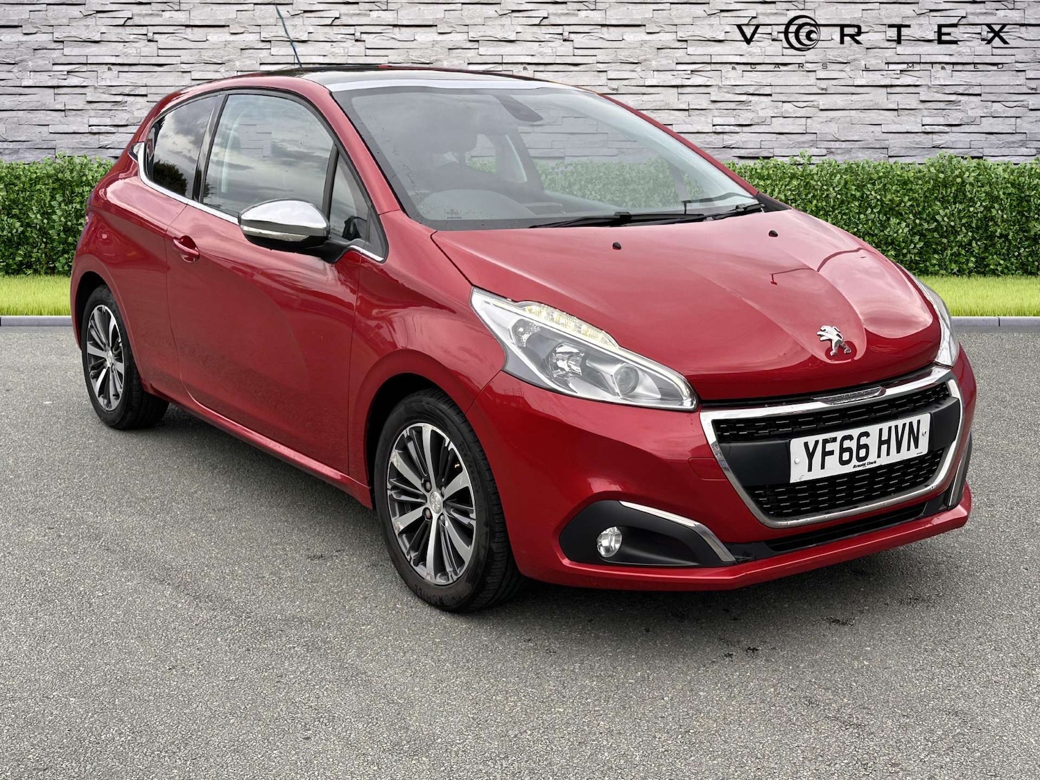 Used Peugeot 208 2016 for sale - 76949866: Photo 1