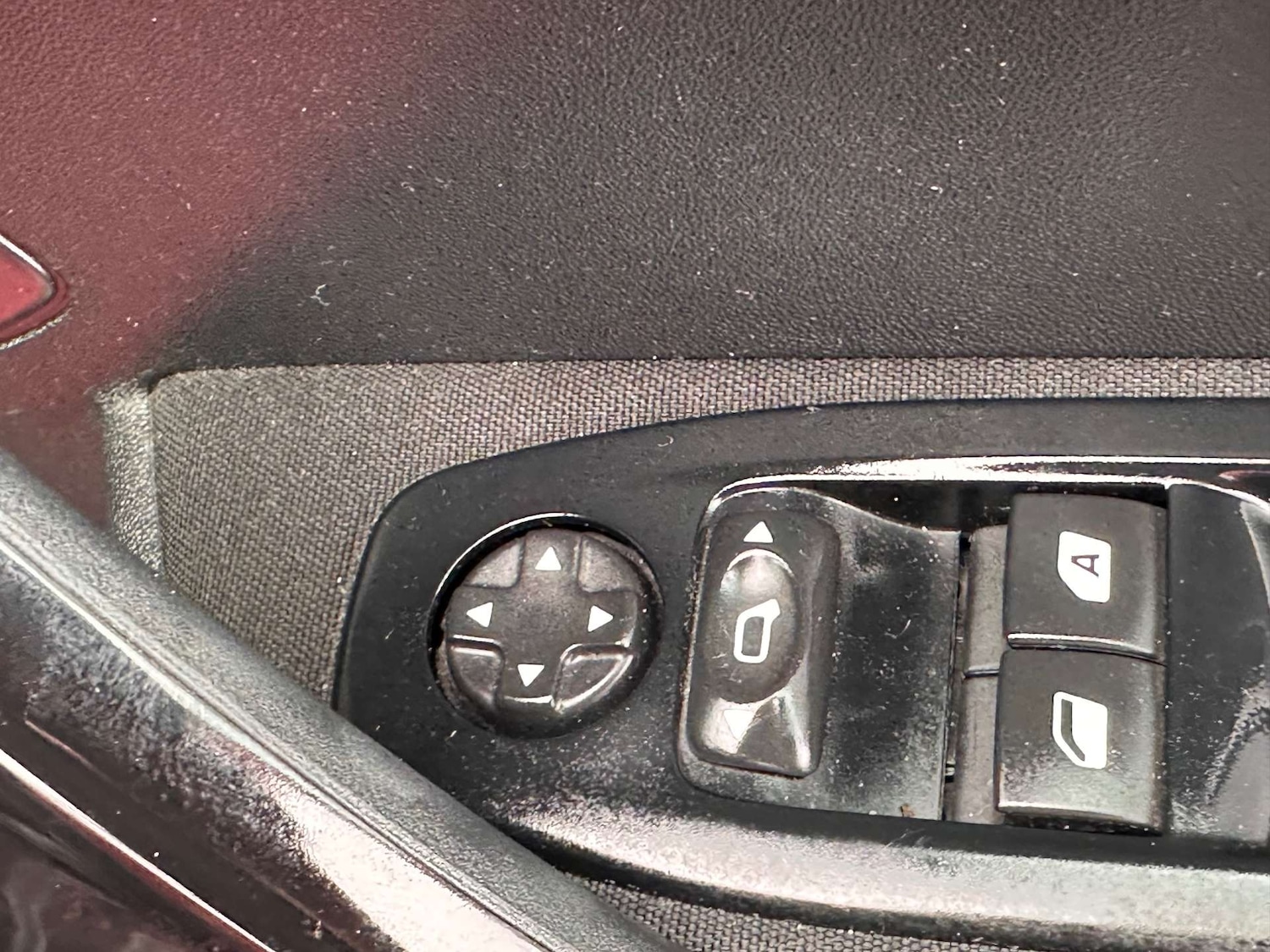 Used Peugeot 208 2016 for sale - 76949866: Photo 23