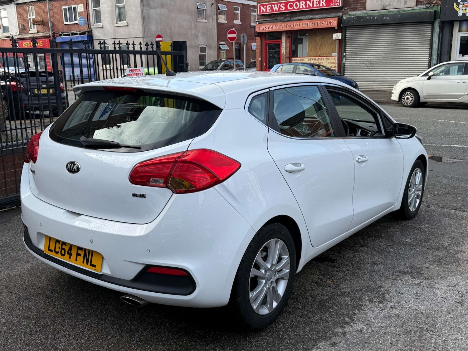Used Kia Ceed 2014 for sale - 76366180: Photo 4