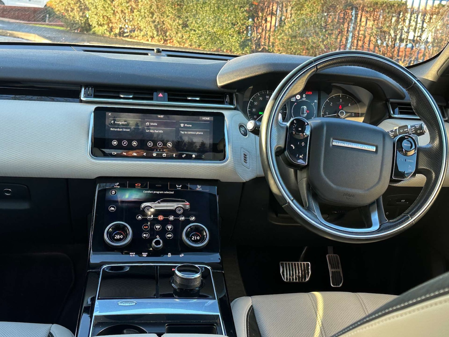 Used Land Rover Range Rover Velar 2020 for sale - 77159465: Photo 10