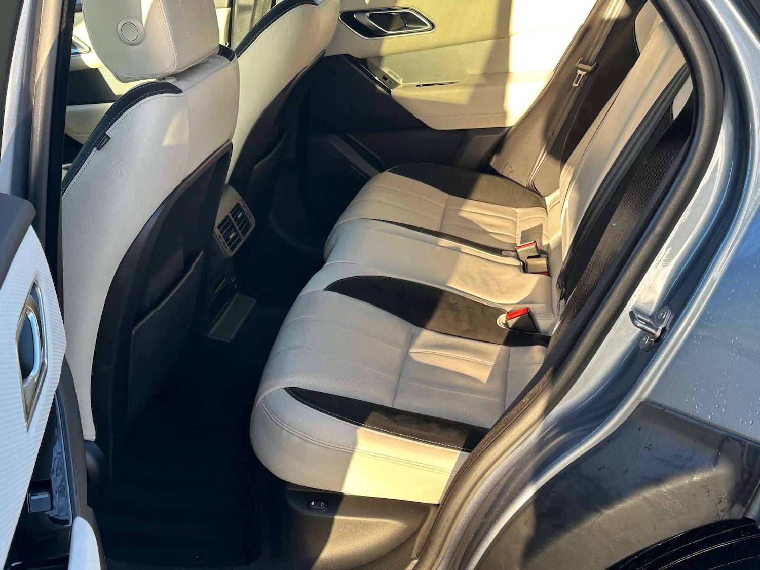 Used Land Rover Range Rover Velar 2020 for sale - 77159465: Photo 35