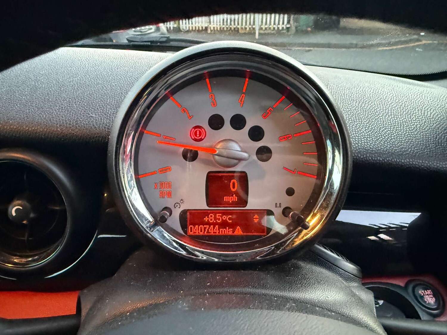 Used MINI Convertible 2013 for sale - 76921212: Photo 11