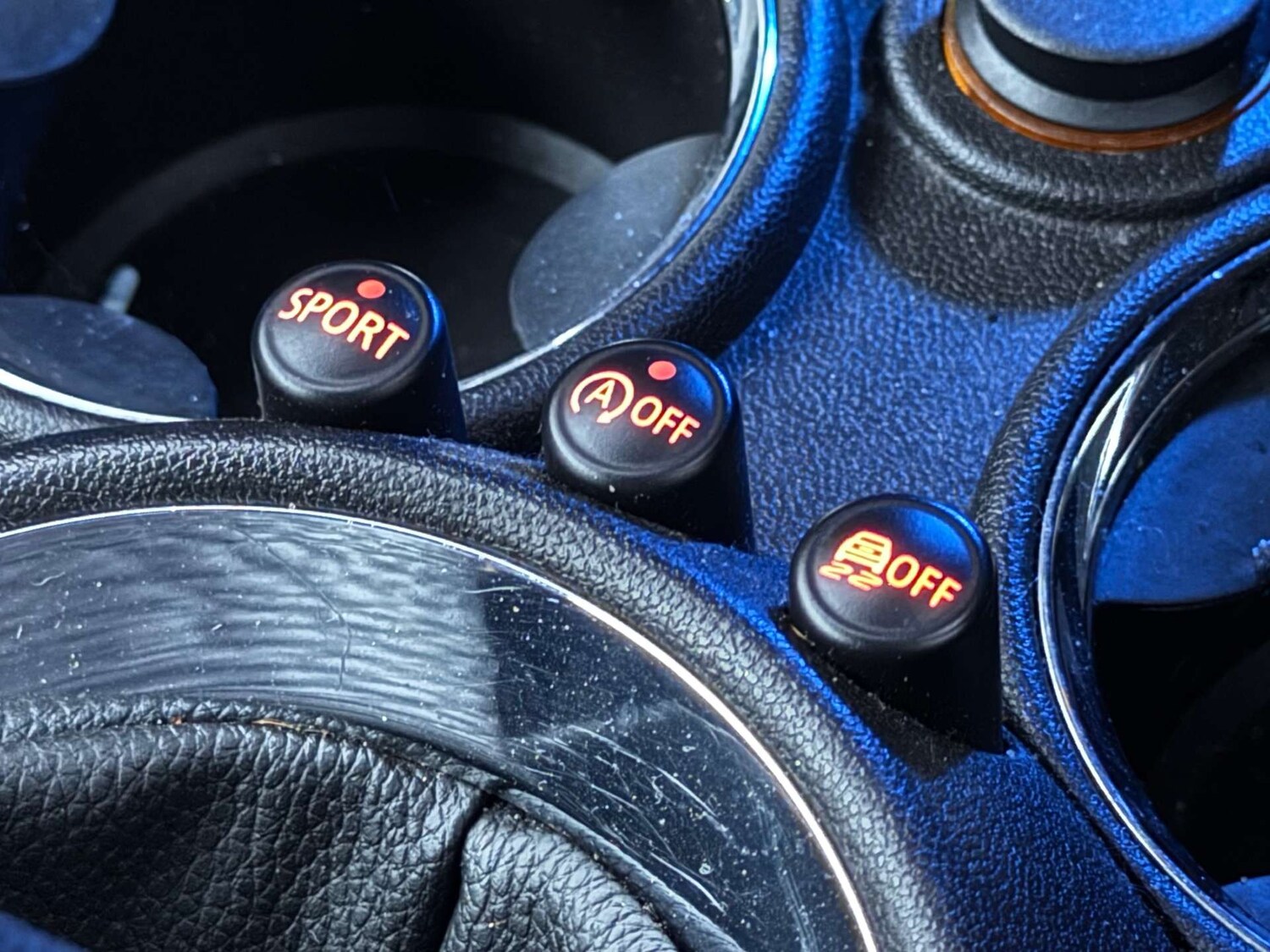 Used MINI Convertible 2013 for sale - 76921212: Photo 17