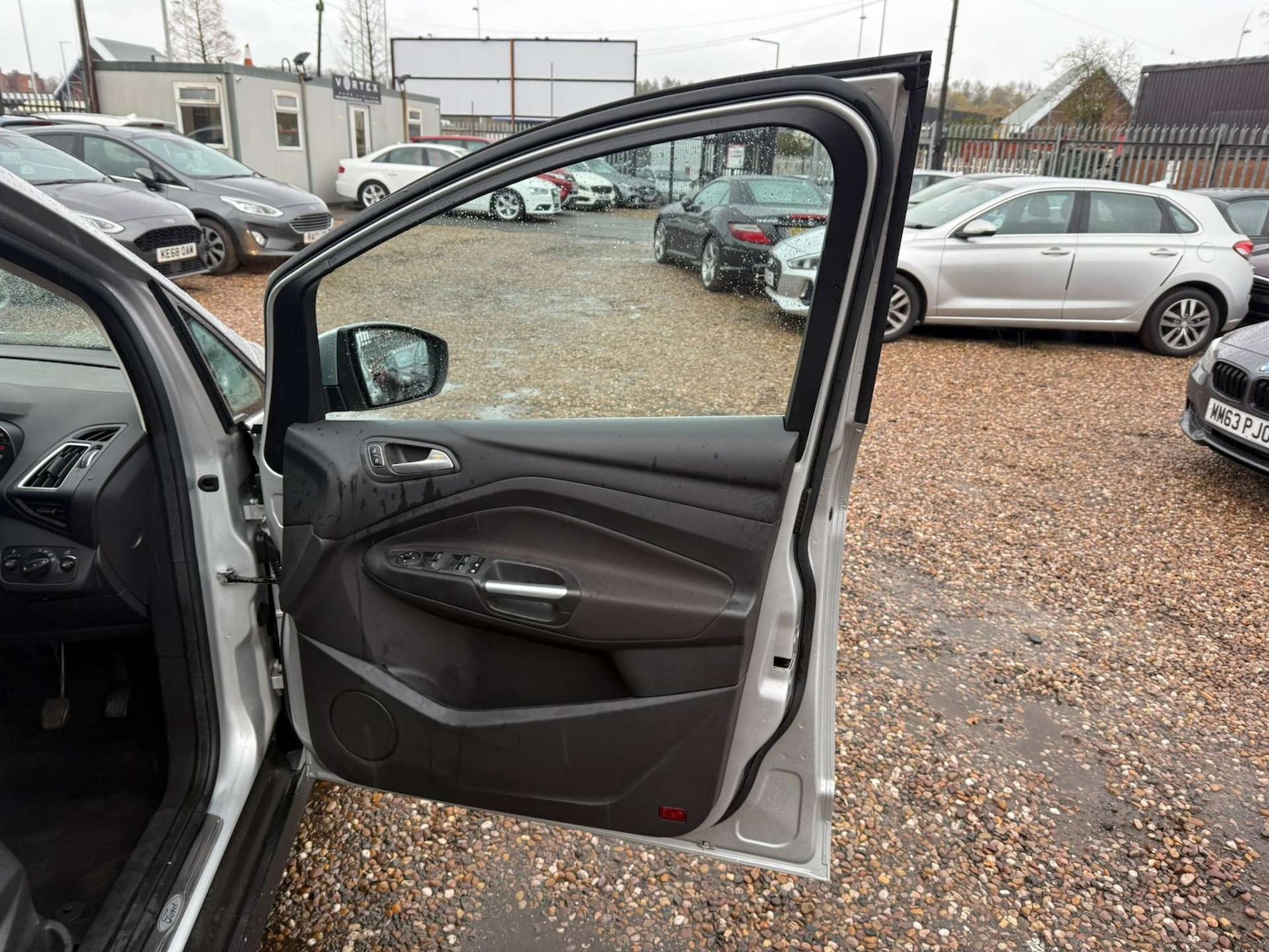 Used Ford C-Max 2017 for sale - 76451735: Photo 22