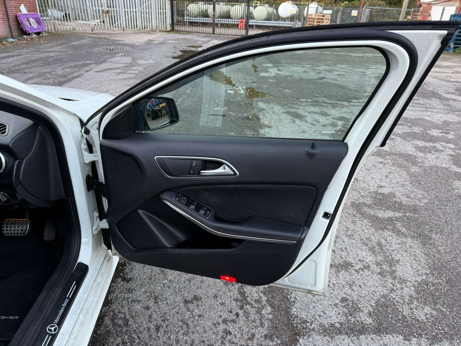 Used Mercedes-Benz A-Class 2013 for sale - 76451748: Photo 26