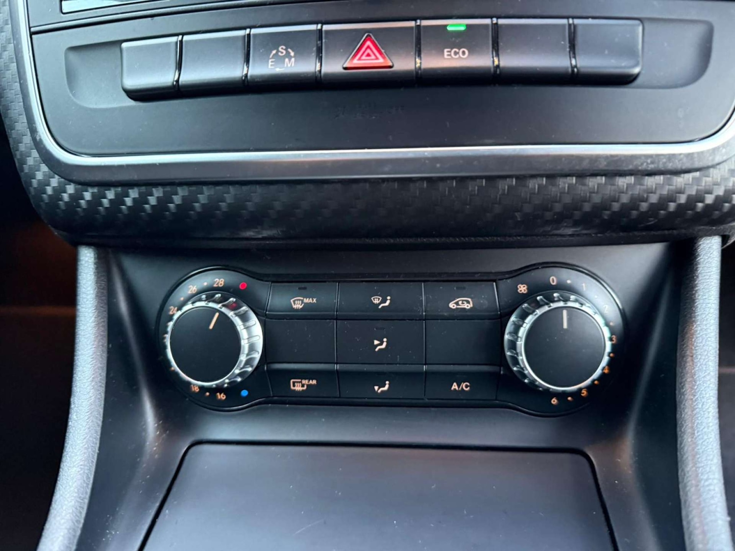 Used Mercedes-Benz A-Class 2013 for sale - 76451748: Photo 37