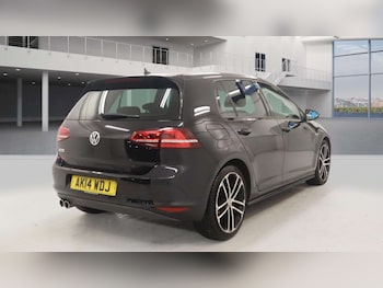 Used Volkswagen Golf 2014 for sale - 77026738: Photo