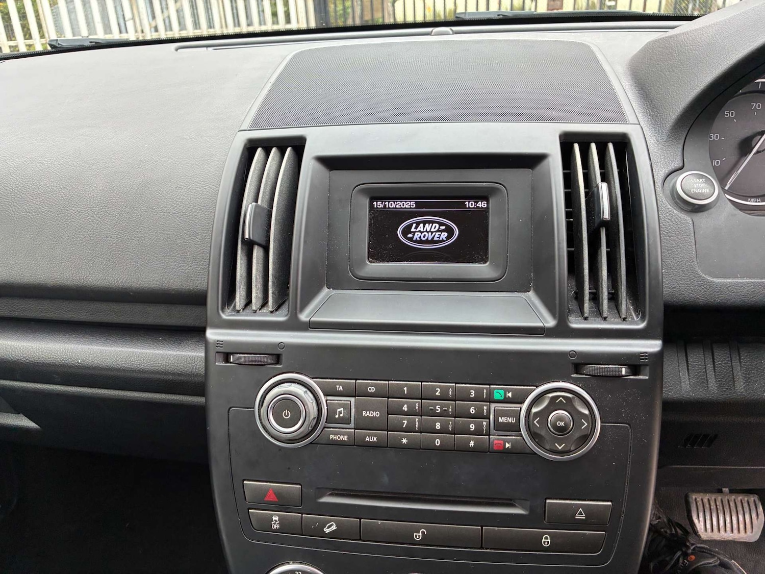Used Land Rover Freelander 2013 for sale - 76362920: Photo 12